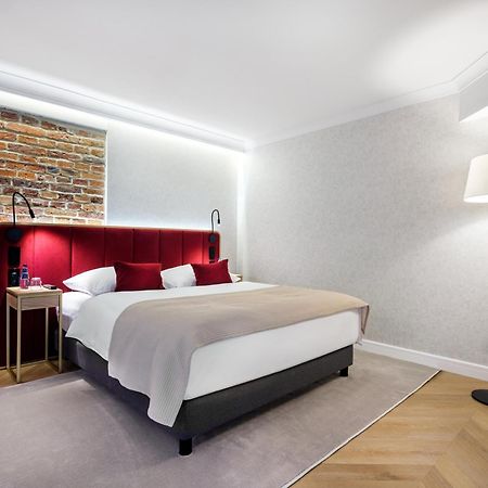 Golden Queen Deluxe Jacuzzi Apartments - Old Town Краков Экстерьер фото