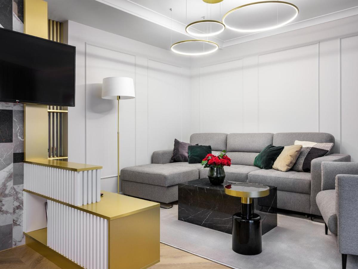 Golden Queen Deluxe Jacuzzi Apartments - Old Town Краков Экстерьер фото