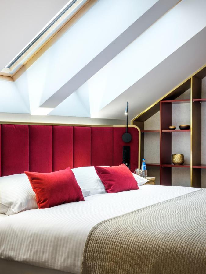 Golden Queen Deluxe Jacuzzi Apartments - Old Town Краков Экстерьер фото