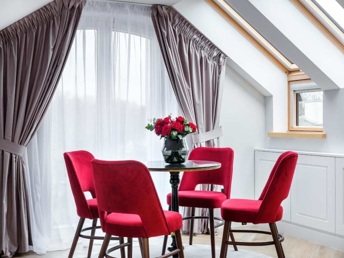 Golden Queen Deluxe Jacuzzi Apartments - Old Town Краков Экстерьер фото